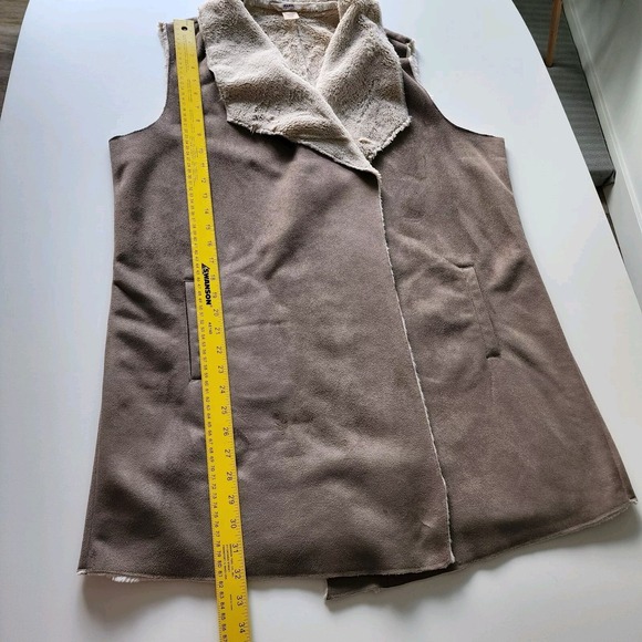 Vegan Suede Vest Womens Large Sherpa‎ Faux Sleeveless Jacket Wrap Boho Ethical - Picture 16 of 16